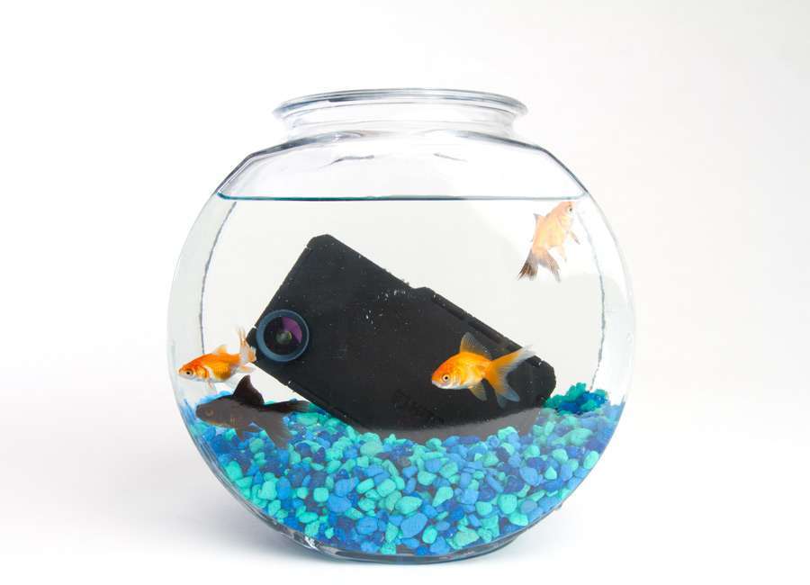 hitcase-pro-iphone-5-fish-bowl-2