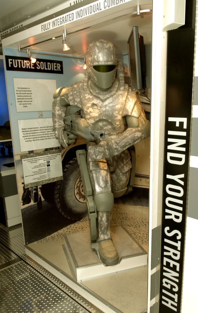 US_Army_powered_armor