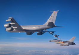 USA vil have at Danmark investerer i tankfly 4 2017 03 02 F 16 Lufttankning HET LR 316