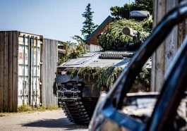 Infanterikampkøretøj fra enhed der indgår i NATO-beredskabet under træning i Brikby i Oksbøl. Foto: Forsvaret.