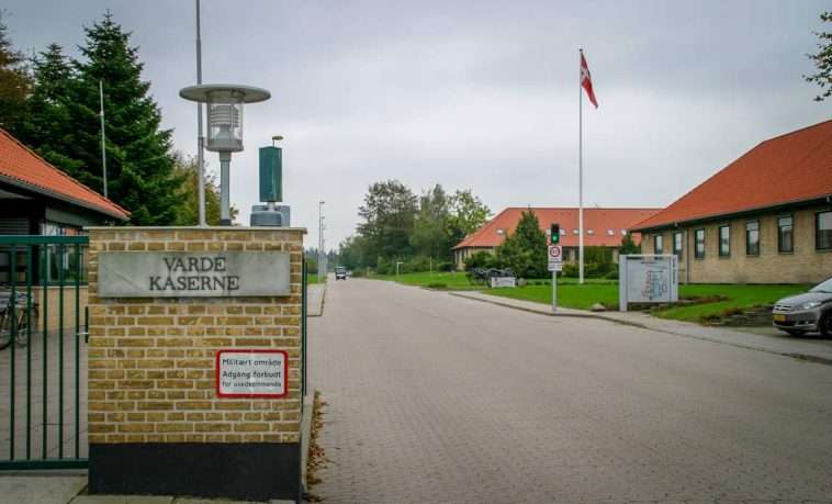 Indgangen til Varde Kaserne. Foto: Forsvaret