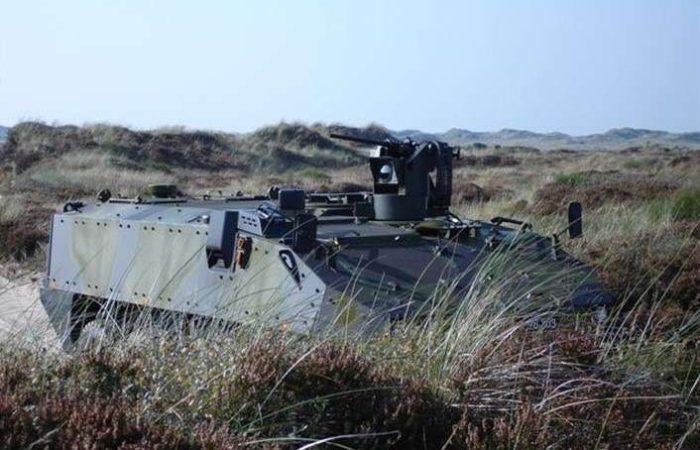 Det første parti af 22 PIRANHA IIIH-køretøjer blev suppleret med 91 PIRANHA IIIC.